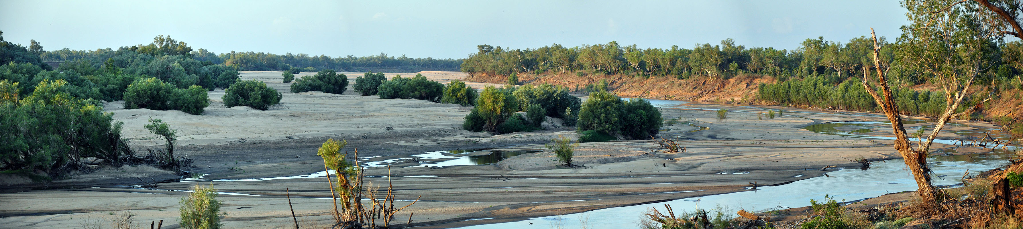 Aus2011pano1